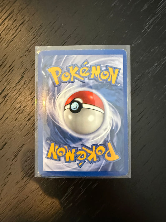 1999 Base Set Gyarados Holo Rare #6/102