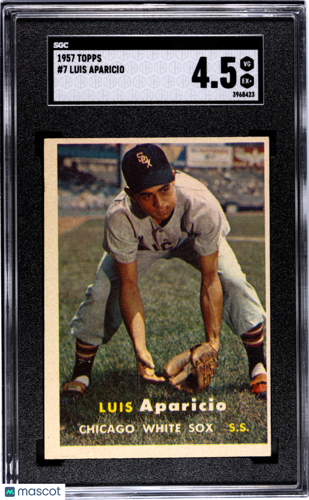 1957 Topps Luis Aparicio #7 SGC 4.5